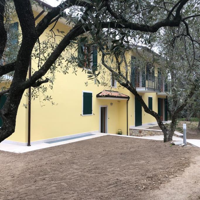 Ca' De L'Achille Lägenhet Torri Del Benaco Exteriör bild